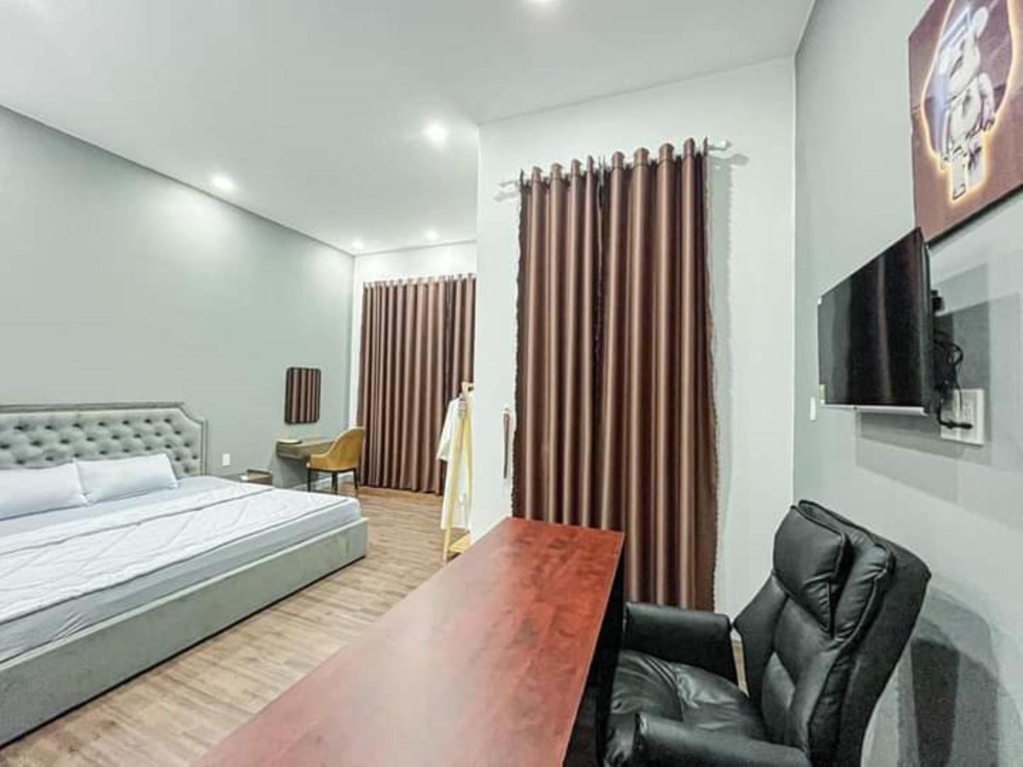 River Hotel 5 Long Xuyen Exterior photo
